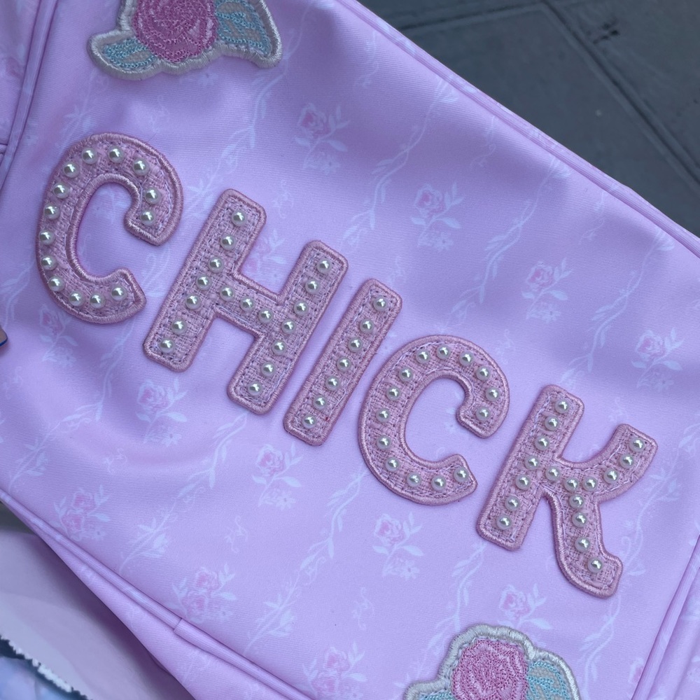 Stoney clover large pouch